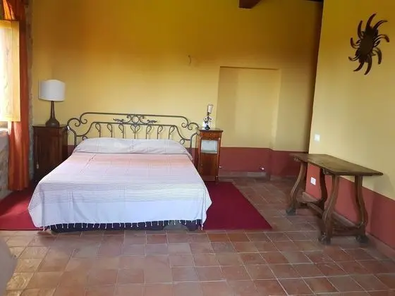 Üç Kişilik Oda, Bahçe Manzaralı