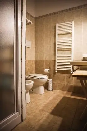 Comfort Tek Büyük veya İki Ayrı Yataklı Oda