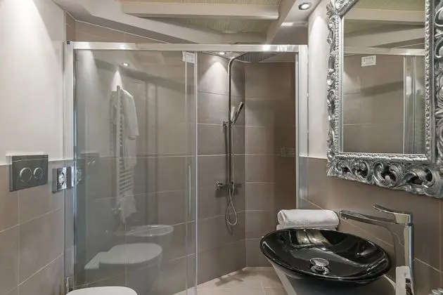 Classic Tek Büyük veya İki Ayrı Yataklı Oda