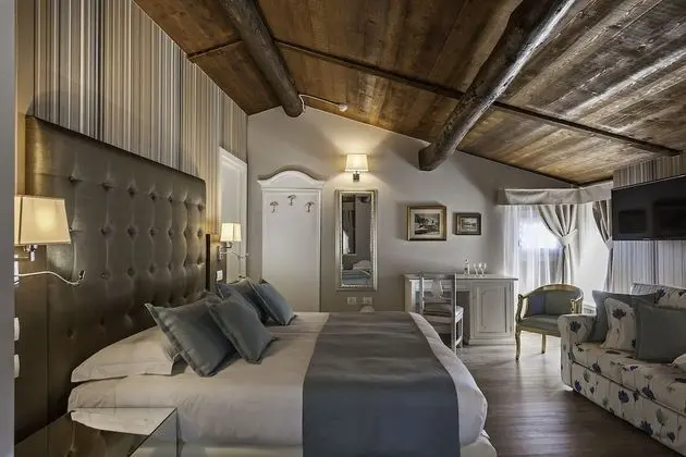 Deluxe Tek Büyük veya İki Ayrı Yataklı Oda