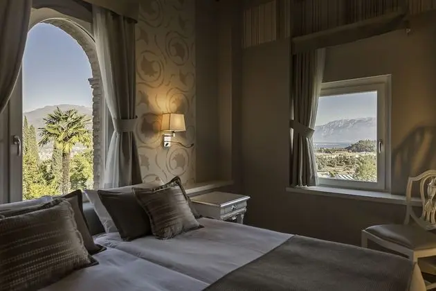 Deluxe Tek Büyük veya İki Ayrı Yataklı Oda