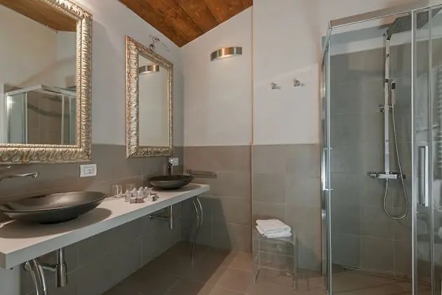 Romantic Stüdyo Süit