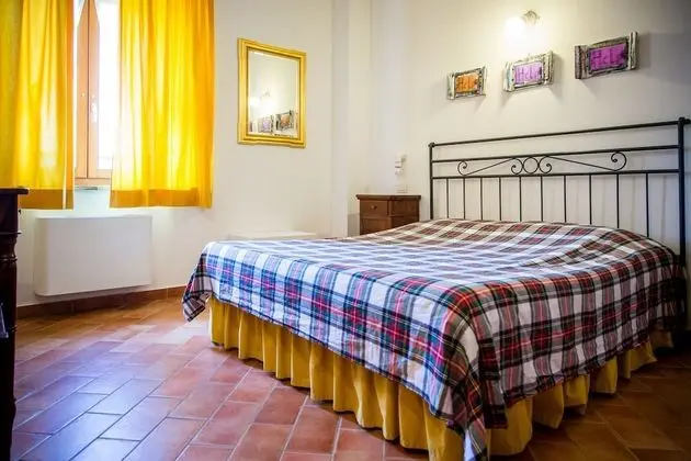 Tek Büyük Yataklı Oda, 1 Büyük (Queen) Boy Yatak