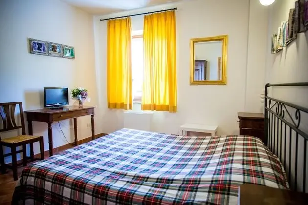 Tek Büyük Yataklı Oda, 1 Büyük (Queen) Boy Yatak