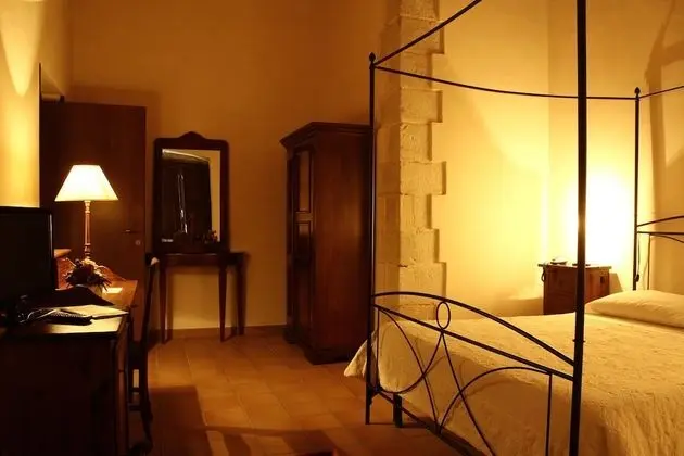 Tek Büyük Yataklı Oda (Plus)