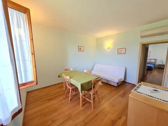 Classic Apart Daire, 1 Yatak Odası, Özel Banyo, Bahçe Manzaralı
