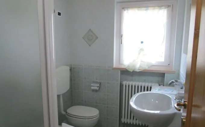 Apart Daire, 2 Yatak Odası, Balkon, Kule