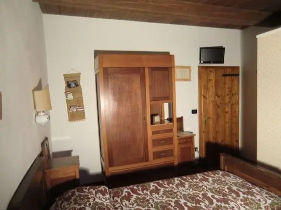 Economy Tek Büyük Yataklı Oda (Melograno)