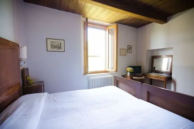 Üç Kişilik Oda (Vinetum)