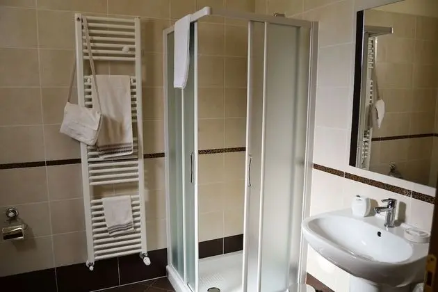 Tek Kişilik Oda, Özel Banyo