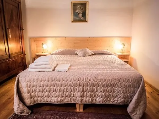 Tek Büyük Yataklı Oda