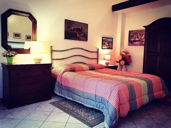 Üç Kişilik Oda, 1 Yatak Odası, Banyolu/Duşlu, Ek Bina