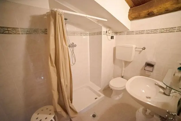 Tek Büyük Yataklı Oda, 1 Büyük (Queen) Boy Yatak