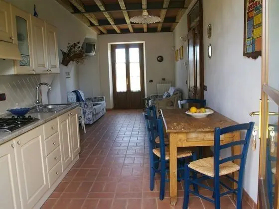 Apart Daire, 2 Yatak Odası, Zemin Kat