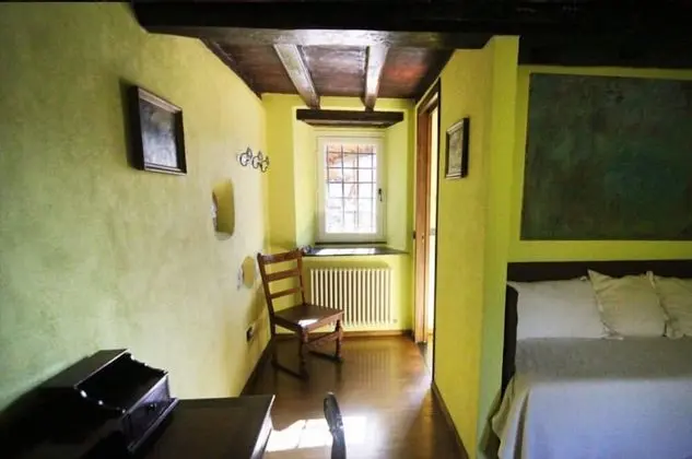 Üç Kişilik Oda, Bahçe Manzaralı