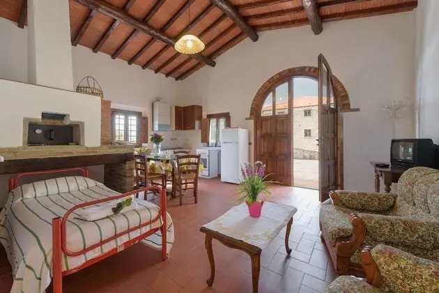 Apart Daire, 1 Yatak Odası, Teras, Dağ Manzaralı (Forno)