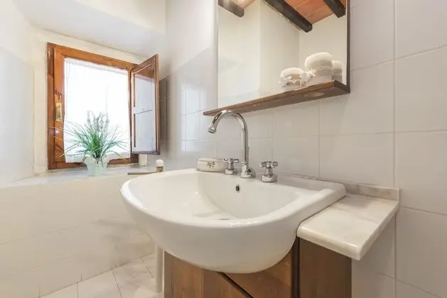 Apart Daire, 2 Yatak Odası, Engellilere Uygun, Dağ Manzaralı (Gianna)