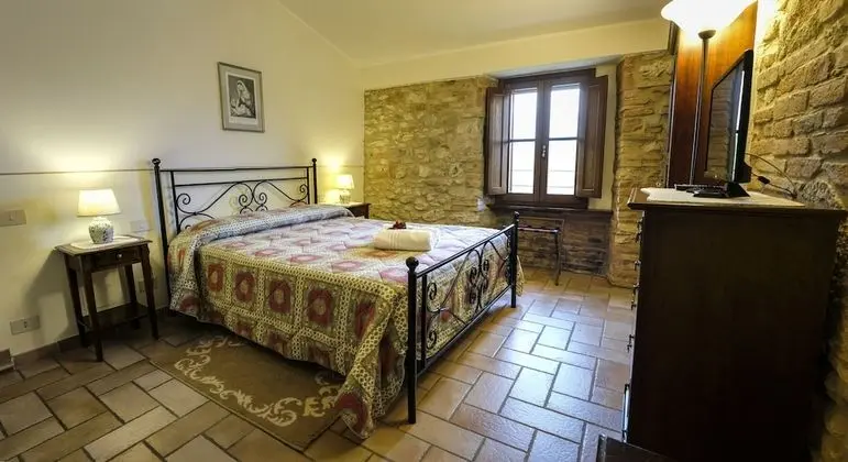 Tek Büyük Yataklı Oda, 1 Yatak Odası