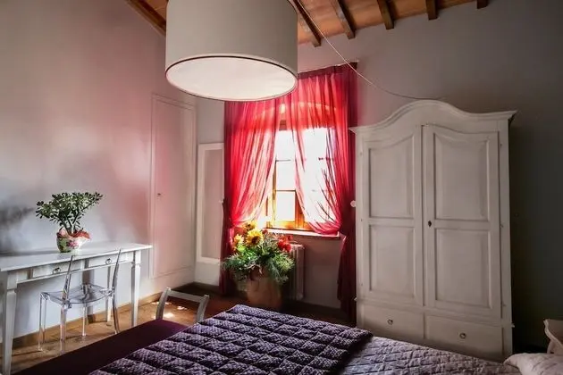 Tek Büyük Yataklı Oda