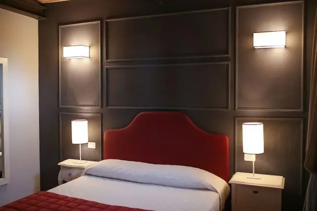 Üç Kişilik Oda, Engellilere Uygun, Zemin Kat