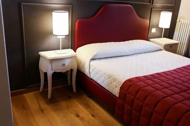 Üç Kişilik Oda, Engellilere Uygun, Zemin Kat