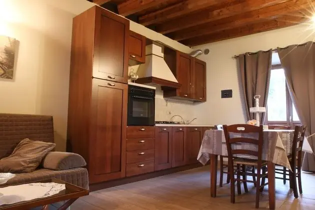 Apart Daire, 1 Yatak Odası, Göl Manzaralı