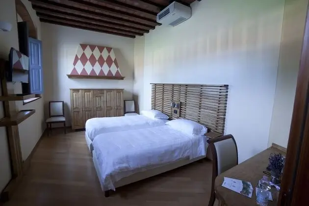 Deluxe Tek Büyük veya İki Ayrı Yataklı Oda