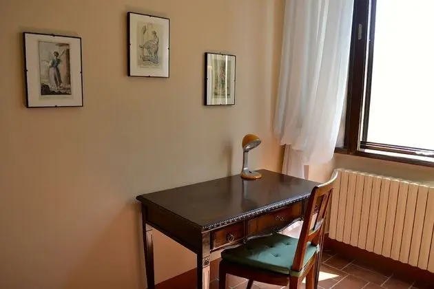 Üç Kişilik Oda, Bahçe Manzaralı