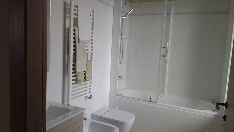 Comfort Oda (Art Noveau Bedroom)