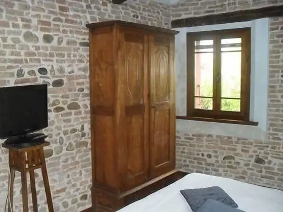 Tek Büyük Yataklı Oda, Küçük Mutfak