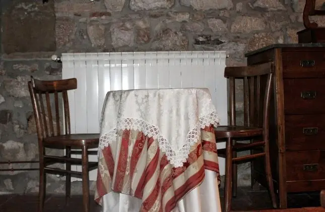 Basic Tek Büyük Yataklı Oda, Özel Banyo, Zemin Kat