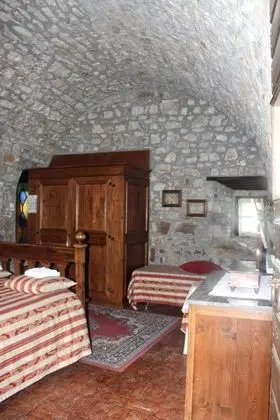 Basic Tek Büyük Yataklı Oda, Özel Banyo, Zemin Kat