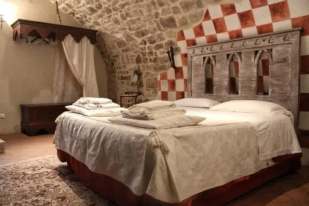 Classic Tek Büyük Yataklı Oda, Özel Banyo, Zemin Kat