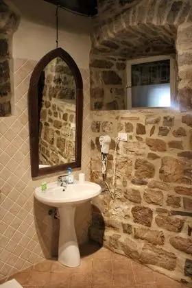 Classic Tek Büyük Yataklı Oda, Özel Banyo, Zemin Kat