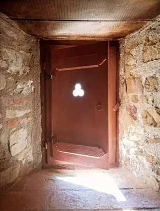 Royal Tek Büyük Yataklı Oda, Özel Banyo, Zemin Kat