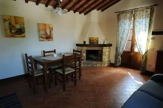 Apart Daire, Havuz Manzaralı