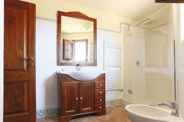 Apart Daire, Üzüm Asması Manzaralı