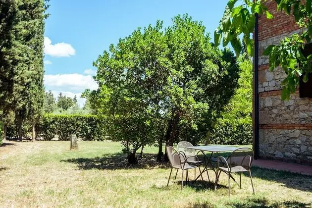 Apart Daire, 2 Yatak Odası, Bahçe Manzaralı