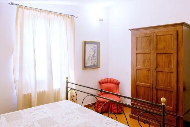 Apart Daire, 2 Yatak Odası, Veranda, Ek Bina