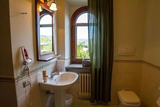 Comfort Üç Kişilik Oda, Tepe Manzaralı