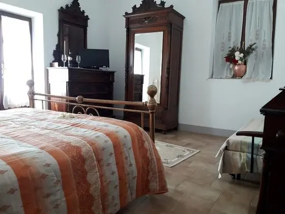 Comfort Tek Büyük veya İki Ayrı Yataklı Oda