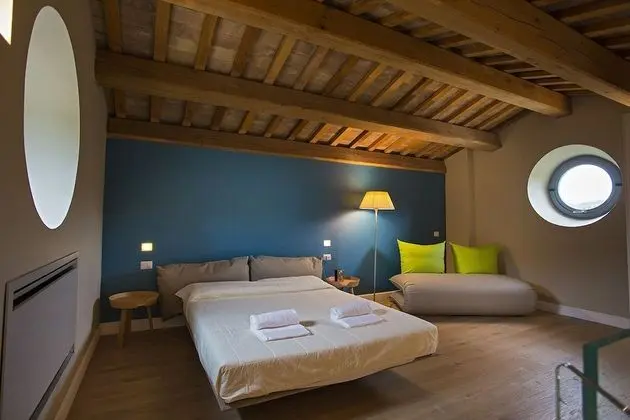 Superior Dört Kişilik Oda, Bahçe Manzaralı