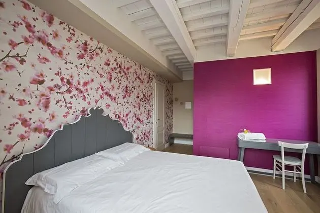 Superior Tek Büyük Yataklı Oda, Bahçe Manzaralı