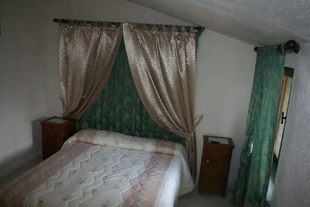 Apart Daire, 1 Yatak Odası, Küçük Mutfak, Havuz Manzaralı