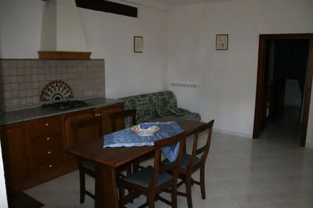 Apart Daire, 1 Yatak Odası, Küçük Mutfak, Havuz Manzaralı