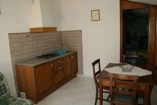 Apart Daire, 1 Yatak Odası, Küçük Mutfak, Havuz Manzaralı