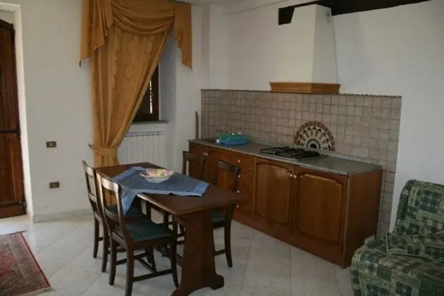 Apart Daire, 1 Yatak Odası, Küçük Mutfak, Havuz Manzaralı