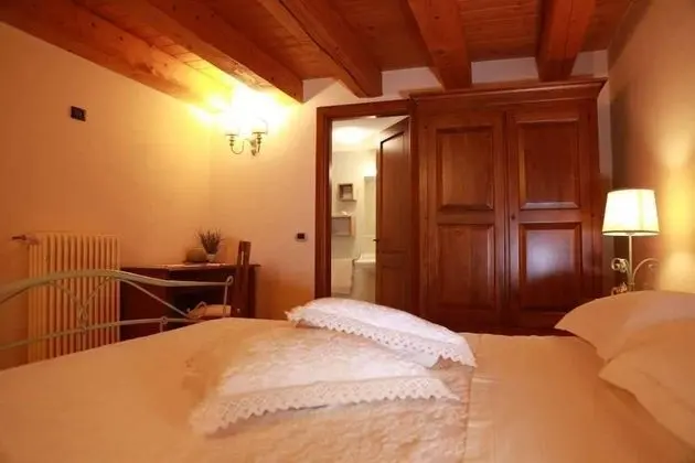 Economy Tek Büyük Yataklı Oda, Tepe Manzaralı (Lavanda)