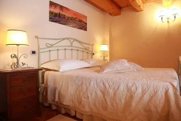 Economy Tek Büyük Yataklı Oda, Tepe Manzaralı (Lavanda)