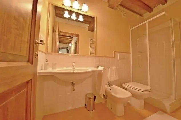 Deluxe Stüdyo, Teras